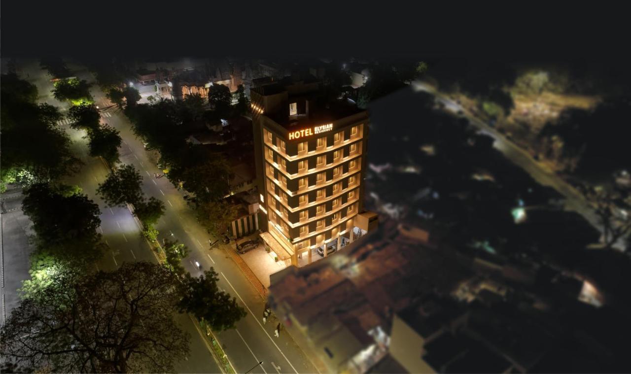 Hotel Elysian Residency Ahmedabad Exterior photo